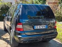 Usado Mercedes ML270 163 CV (119 kW) 2003 Verde SUV