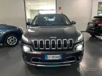 Usata Jeep Cherokee Limited 170 CV (125 kW) 2015 Grigio SUV