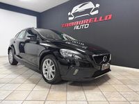 Usata Volvo V40 CC Kinetic 120 CV (88 kW) 2017 Nero Station wagon