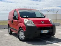 Usata Citroën Nemo 75 CV (55 kW) 2011 Rosso Monovolume