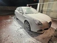Usata Alfa Romeo Giulietta 105 CV (77 kW) 2015 Bianco Utilitaria