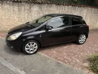 Usata Opel Corsa Edition 86 CV (63 kW) 2011 Utilitaria