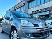 Usata Renault Modus 75 CV (55 kW) 2011 Grigio Monovolume