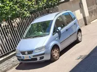 Usata Fiat Idea Dynamic 95 CV (69 kW) 2011 Blu/azzurro Monovolume
