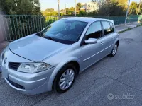 Usata Renault Mégane II 106 CV (77 kW) 2006 Grigio Berlina