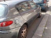 Usata Alfa Romeo 147 100 CV (73 kW) 2002 Utilitaria
