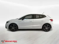 Begagnad Seat Ibiza FR 90 HK (66 kW) 2021 Vit Halvkombi