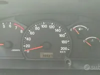 Usata Suzuki Grand Vitara 94 CV (69 kW) 2003 Grigio Berlina