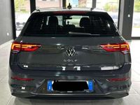 Usata VW Golf VIII Life 116 CV (85 kW) 2022 Grigio Berlina