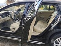 Occasion Volvo V60 CC Momentum 150 PK (110 kW) 2016 Zwart Stationwagen