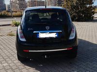 Usata Lancia Ypsilon 60 CV (44 kW) 2010 Nero Utilitaria