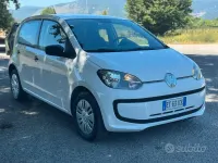 Usata VW up! 68 CV (50 kW) 2013 Bluazzurro Utilitaria