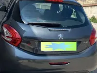 Usata Peugeot 208 Active 92 CV (67 kW) 2015 Utilitaria