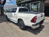 Usata Toyota HiLux Lounge 150 CV (110 kW) 2023 Bianco Pick-up