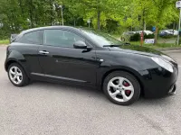 Gebraucht Alfa Romeo MiTo 95 PS (69 kW) 2017 Schwarz Kleinwagen