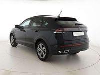 Usata VW Taigo R-line 110 CV (80 kW) 2023 Deep black perlato SUV