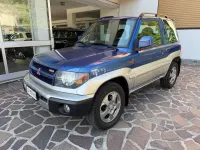 Usata Mitsubishi Pajero Comfort Edition 120 CV (88 kW) 2000 Blu/azzurro SUV