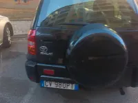Usata Toyota RAV4 Sol 116 CV (85 kW) 2005 Nero SUV