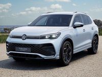 Nuova VW Tiguan R-line Plus 204 CV (150 kW) 2026 Dolomite silver metallizzato SUV
