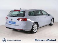 Usata VW Passat Business 150 CV (110 kW) 2023 Grigio Station wagon