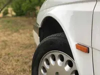 Usata Alfa Romeo 155 116 CV (85 kW) 1993 Bianco Berlina