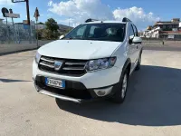 Usata Dacia Sandero Stepway 90 CV (66 kW) 2016 Bianco SUV