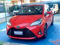 Usata Toyota Yaris 72 CV (52 kW) 2020 Rosso Berlina