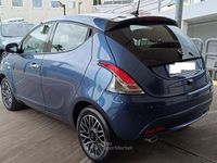 Usata Lancia Ypsilon 69 CV (50 kW) 2024 Blu Utilitaria