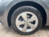 Usata Skoda Octavia Executive 150 CV (110 kW) 2023 Gray Station wagon