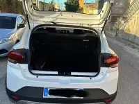 Usata Dacia Sandero 101 CV (74 kW) 2022 Bianco Utilitaria
