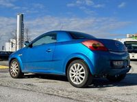 Usata Opel Tigra Sport 69 CV (50 kW) 2005 Blu Cabrio