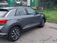 Usata VW T-Roc 150 CV (110 kW) 2019 Grigio SUV
