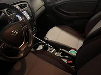 Usata Hyundai i20 Advanced 75 CV (55 kW) 2019 Grigio Utilitaria