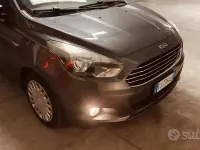 Usata Ford Ka 86 CV (63 kW) 2017 Grigio Berlina