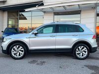 Usata VW Tiguan Elegance 150 CV (110 kW) 2023 Reflex silver SUV