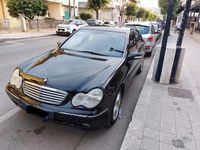 Usata Mercedes C220 150 CV (110 kW) 2004 Nero Berlina