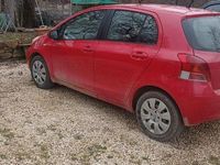 Usata Toyota Yaris 69 CV (50 kW) 2009 Rosso Utilitaria