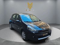 Usata Renault Clio IV 74 CV (54 kW) 2012 Nero Utilitaria