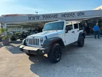 Usata Jeep Wrangler Sahara 200 CV (147 kW) 2012 Bianco SUV