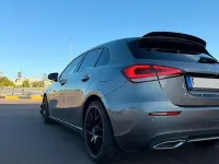 Usata Mercedes A180 116 CV (85 kW) 2019 Grigio Berlina