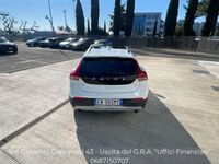 Usata Volvo V40 CC Momentum 150 CV (110 kW) 2013 Bianco Station wagon