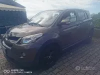 Usata Toyota Urban Cruiser 90 CV (66 kW) 2013 Marrone Utilitaria