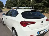 Usata Alfa Romeo Giulietta Exclusive 170 CV (125 kW) 2012 Bianco Utilitaria