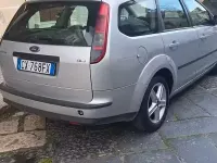 Usata Ford Focus 90 CV (66 kW) 2005 Grigio Station wagon