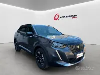 Usata Peugeot 2008 Allure 130 CV (95 kW) 2023 Grigio SUV