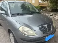 Usata Lancia Ypsilon 60 CV (44 kW) 2003 Grigio Utilitaria