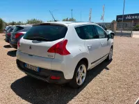 Usata Peugeot 3008 Allure 114 CV (83 kW) 2014 Bianco Station wagon