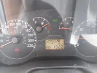 Usata Fiat Grande Punto 75 CV (55 kW) 2006 Grigio Utilitaria