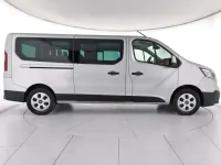 Usata Renault Trafic 150 CV (110 kW) 2024 Grigio magnete Monovolume