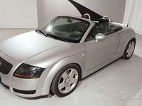Usata Audi TT Roadster 225 CV (165 kW) 2000 Cabrio